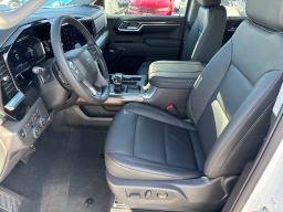 Chevrolet Silverado 1500 LT Trail Boss 4WD Crew Cab 157" 2026