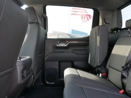 Chevrolet Silverado 1500 LT Trail Boss 4WD Crew Cab 157" 2026