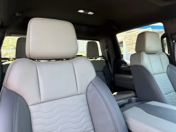 Chevrolet Silverado 1500 ZR2 4WD Crew Cab 147" 2026