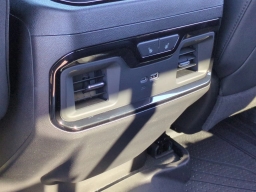 Chevrolet Silverado 1500 ZR2 4WD Crew Cab 147" 2026