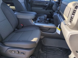 Chevrolet Silverado 1500 ZR2 4WD Crew Cab 147" 2026