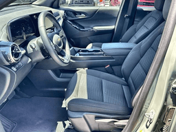 Chevrolet Equinox FWD LT 4dr 2025