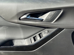 Chevrolet Equinox FWD LT 4dr 2026