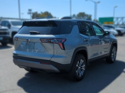 Chevrolet Equinox FWD LT 4dr 2026