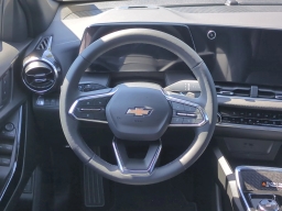 Chevrolet Equinox FWD LT 4dr 2026