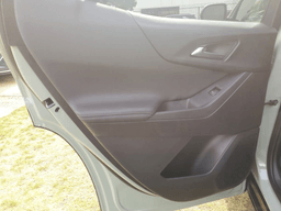 Chevrolet Equinox FWD LT 4dr 2026