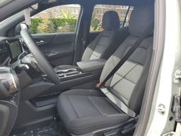 Chevrolet Equinox FWD LT 4dr 2026