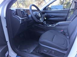 Hyundai Tucson SEL FWD 2025