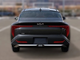 Kia K4 LXS Sedan 2026
