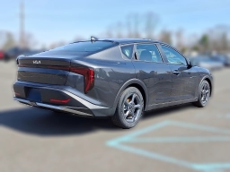 Kia K4 LXS Sedan 2026