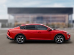 Kia K4 LXS Sedan 2026