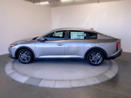 Kia K4 LX Sedan 2026