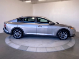 Kia K4 LX Sedan 2026