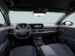 Kia K4 LXS Sedan 2026