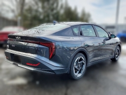 Kia K4 EX Sedan 2026