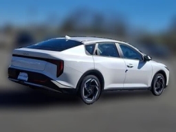Kia K4 EX Sedan 2026