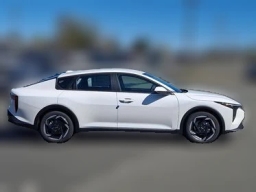 Kia K4 EX Sedan 2026