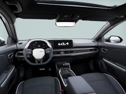 Kia K4 GT-Line FWD 2025