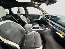 Kia K4 GT-Line FWD 2025