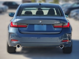 BMW 3 Series 330i NA Sedan 2026