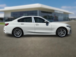 BMW 3 Series 330i NA Sedan 2026