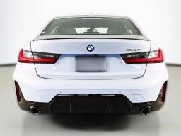 BMW 3 Series 330i NA Sedan 2026