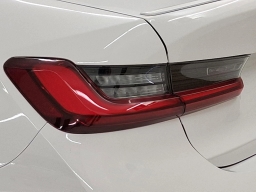 BMW 3 Series 330i NA Sedan 2026
