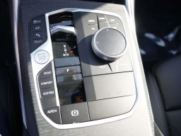 BMW 3 Series 330i NA Sedan 2026