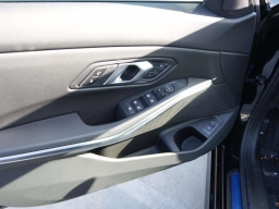 BMW 3 Series 330i NA Sedan 2026