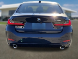 BMW 3 Series 330i NA Sedan 2026