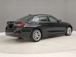 BMW 3 Series 330i NA Sedan 2026