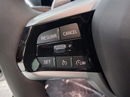 BMW 3 Series 330i NA Sedan 2026