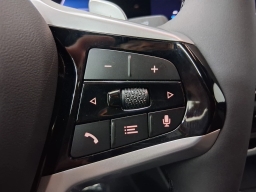 BMW 3 Series 330i NA Sedan 2026