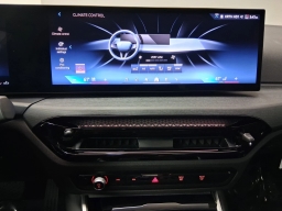 BMW 3 Series 330i NA Sedan 2026