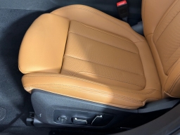 BMW 3 Series 330i NA Sedan 2026