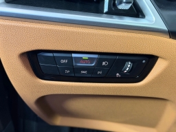 BMW 3 Series 330i NA Sedan 2026