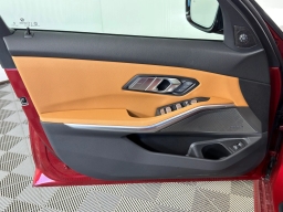 BMW 3 Series 330i NA Sedan 2026