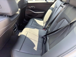 BMW 3 Series 330i NA Sedan 2026