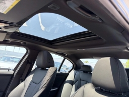 BMW 3 Series 330i NA Sedan 2026