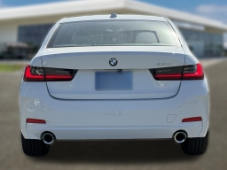 BMW 3 Series 330i NA Sedan 2026