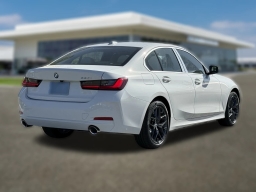 BMW 3 Series 330i NA Sedan 2026