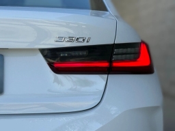 BMW 3 Series 330i NA Sedan 2026