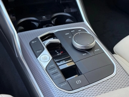 BMW 3 Series 330i NA Sedan 2026