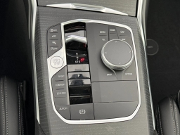 BMW 3 Series 330i NA Sedan 2026