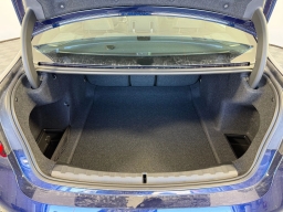 BMW 3 Series 330i NA Sedan 2026