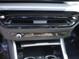 BMW 3 Series 330i NA Sedan 2026