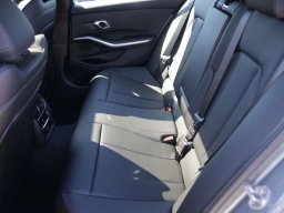 BMW 3 Series 330i NA Sedan 2026