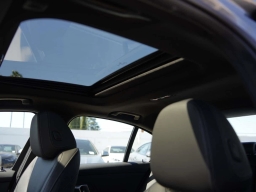 BMW 3 Series 330i NA Sedan 2026