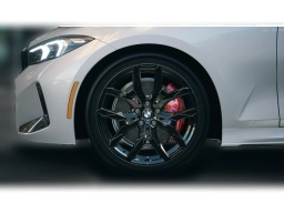 BMW 3 Series 330i NA xDrive Sedan 2026