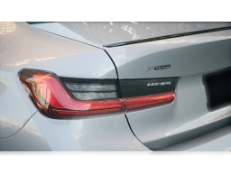 BMW 3 Series 330i NA xDrive Sedan 2026